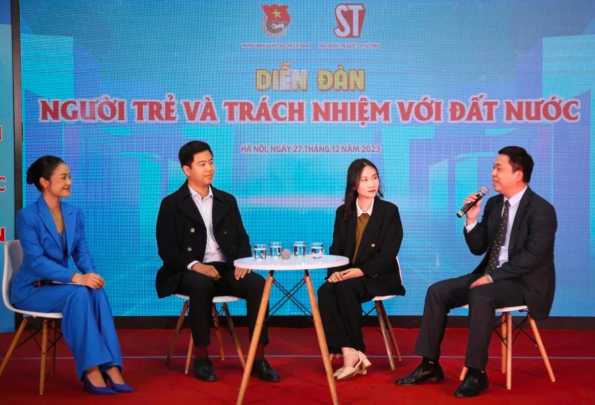 Tham gia tọa đàm của Trung ương Đoàn